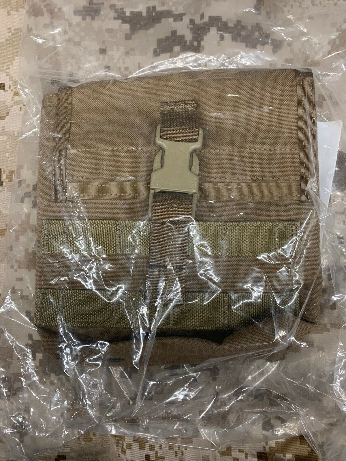 USMC MOLLE pouch SAW coyote brown 200 Round